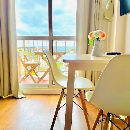 Luxury Suites Minerva - Terraza con Vistas al Mediterráneo *