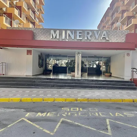 Minerva Sea View Apartments, Pool & Comfort Daire *